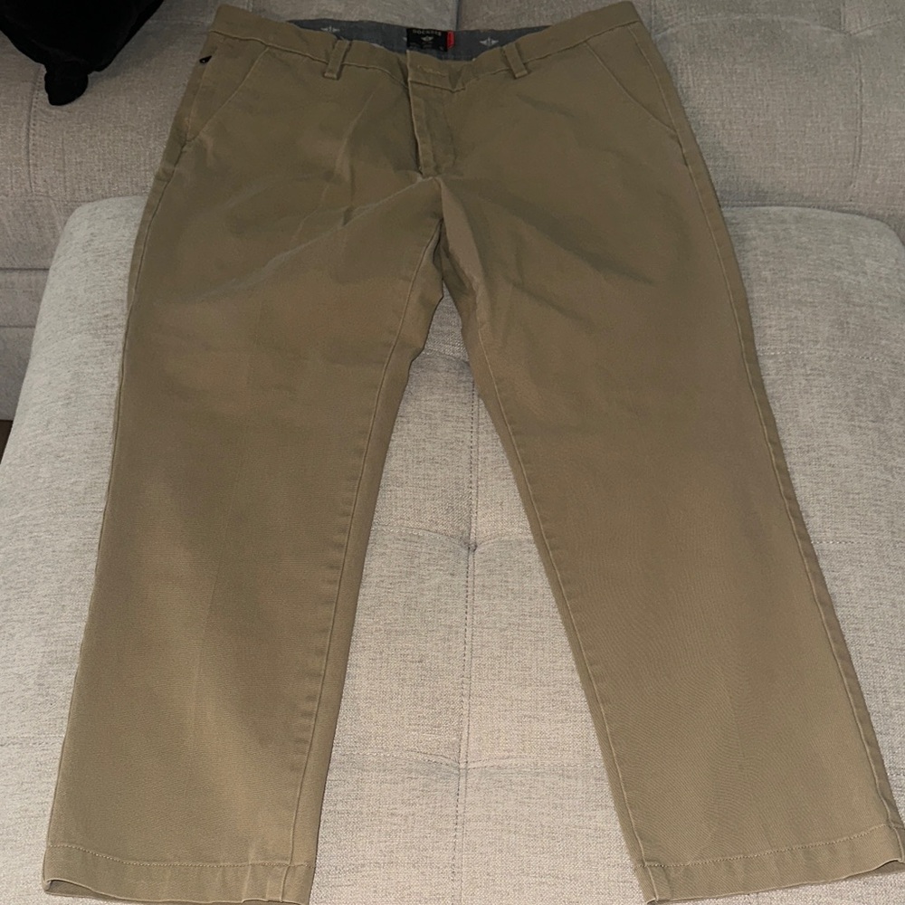 Dockers Men's Khaki Chinos